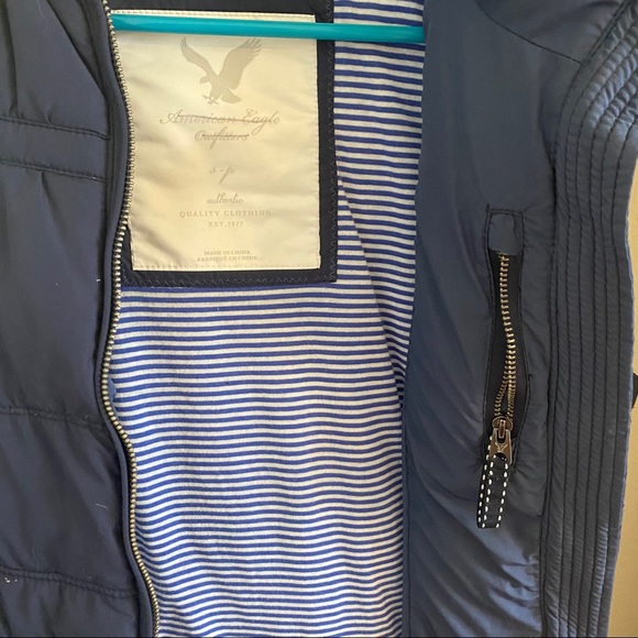 American Eagle Vest - Picture 2 of 4